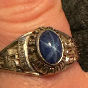 Vintage white gold high school ring with blue stone